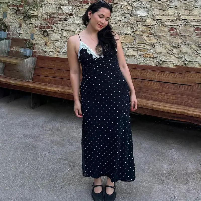 Women’s Lace V-Neck Maxi Dress