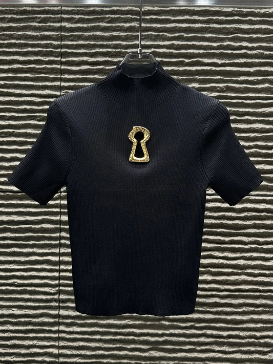 Women’s Turtleneck Buckle T-Shirt